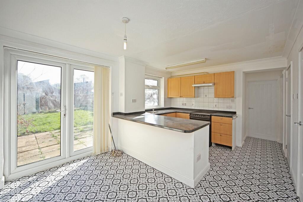 Additional image 3 of Edgmond Close, Redditch