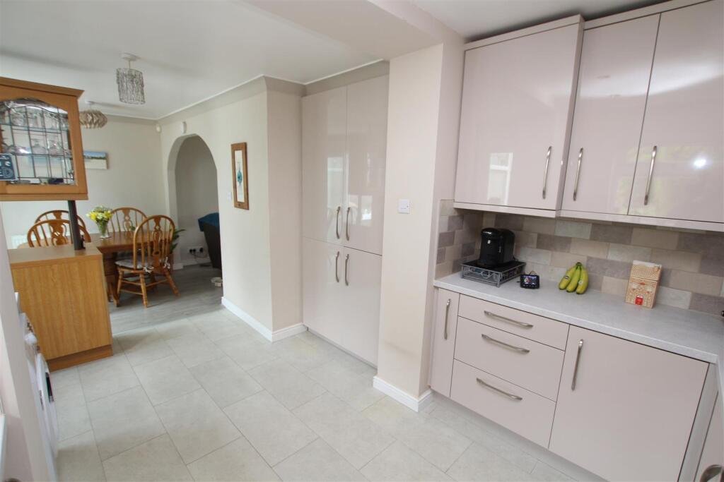 Additional image 9 of Kingston Road, Thackley