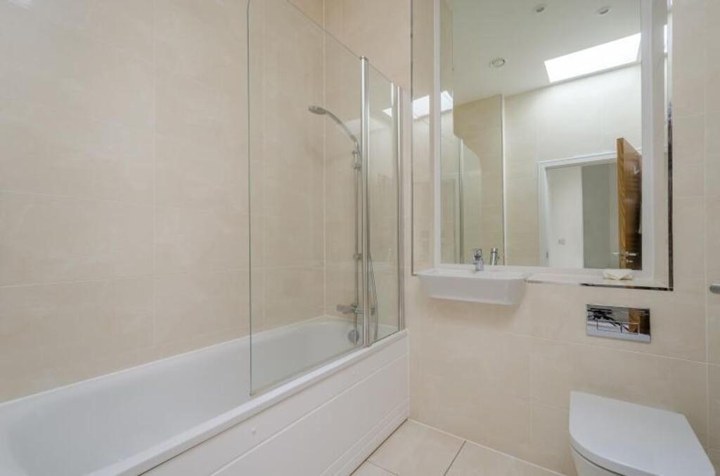 Additional image 10 of Victoria Bridge Road, Bath, BA2