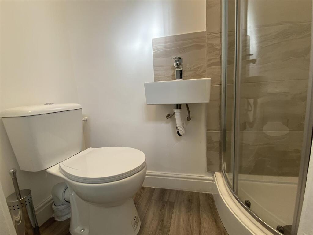 Additional image 8 of Rood End Road, Oldbury