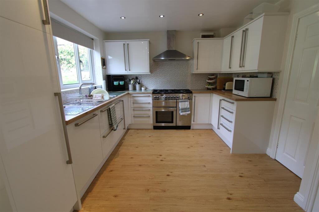 Additional image 27 of Cheriton Drive, Queensbury, Bradford