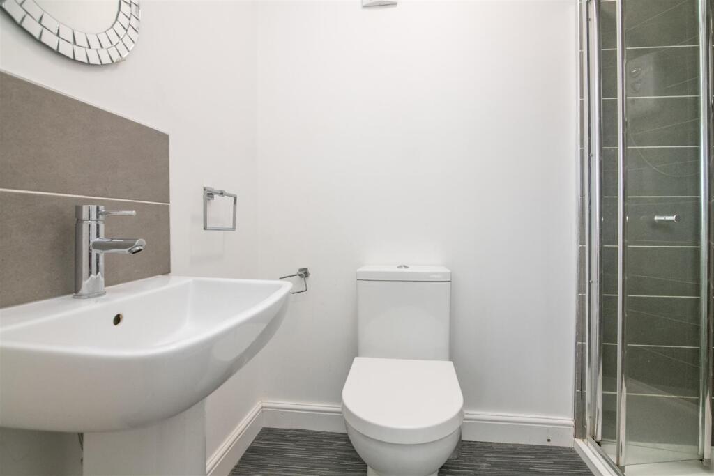 Additional image 32 of Farm Close, Solihull