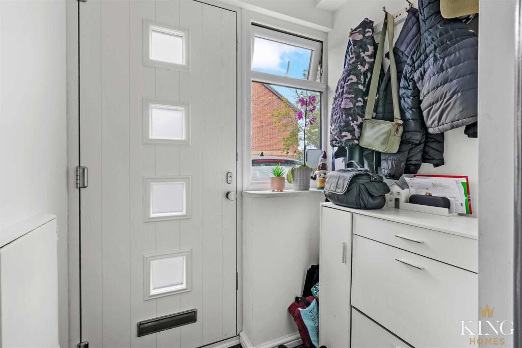 Additional image 4 of Scott Close, Bidford-On-Avon, Alcester