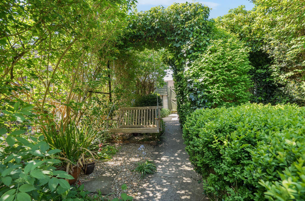 Additional image 6 of Norbins Road, Glastonbury, BA6