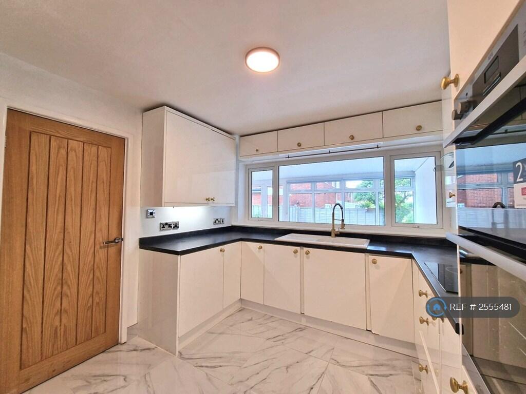 Additional image 3 of Aldridge Road, Streetly, Sutton Coldfield, B74