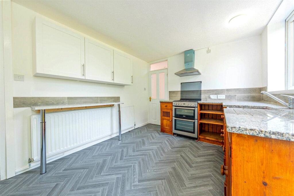 Additional image 12 of Clifton Avenue, Tamworth, Staffordshire, B79