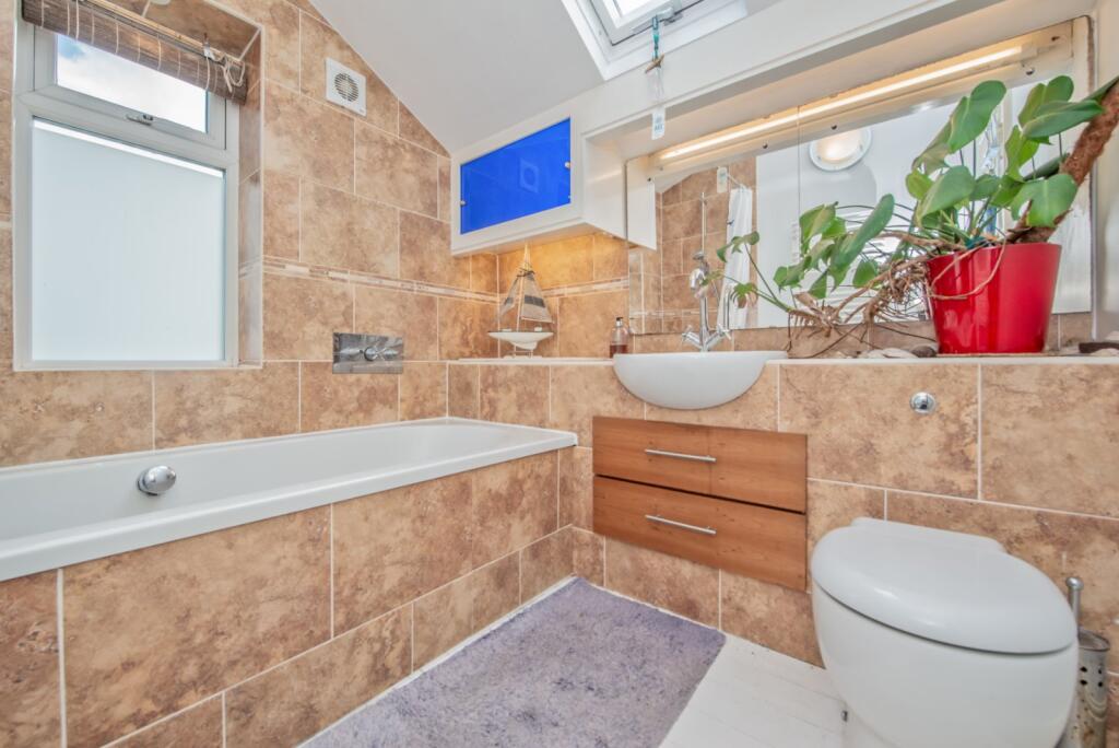 Additional image 16 of Apperley Gardens, Apperley Bridge, Bradford, BD10