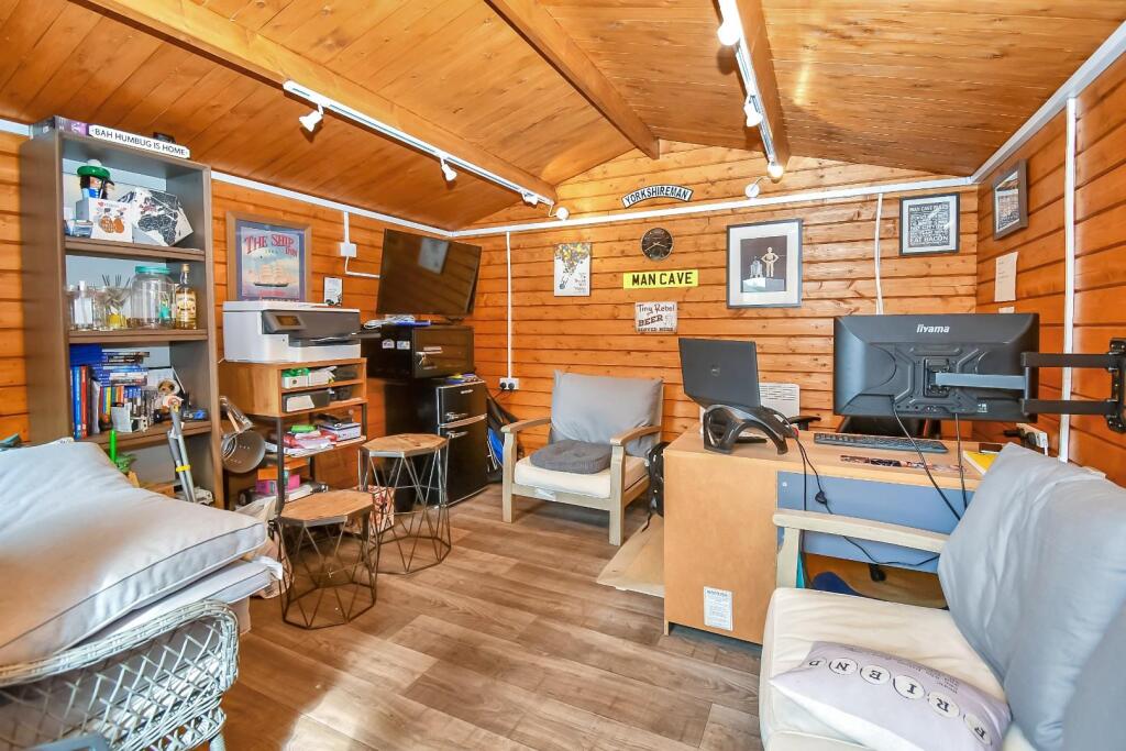 Additional image 13 of Providence Avenue, Bradford