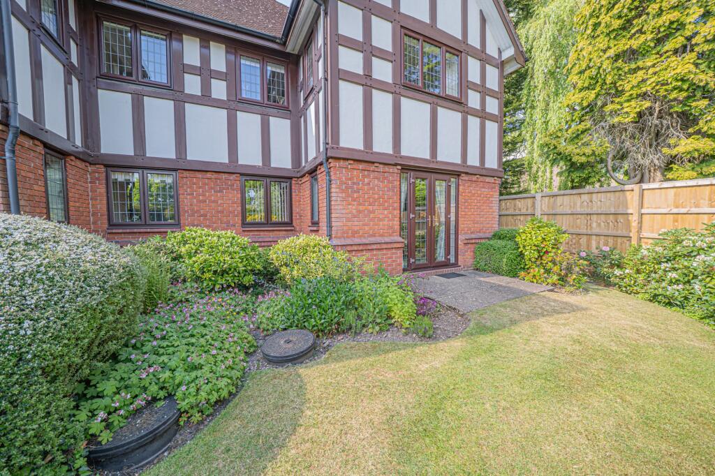 Additional image 2 of Avenue Road, Dorridge, B93