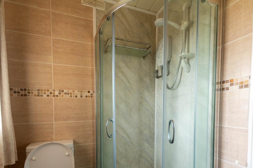 Additional image 8 of Low Ash Drive, Shipley, West Yorkshire, BD18