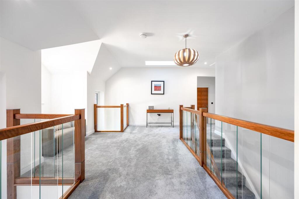 Additional image 13 of The Crescent, Hampton-In-Arden, B92