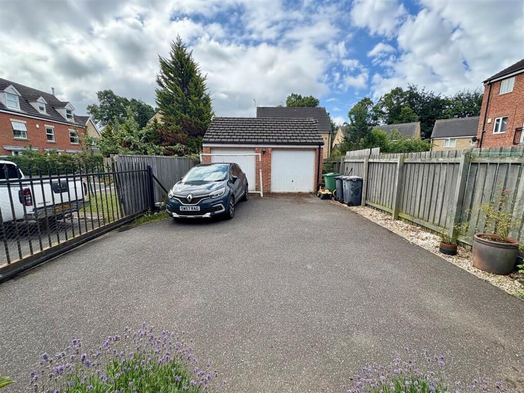 Additional image 22 of Burnleys Mill Road, Gomersal, Cleckheaton