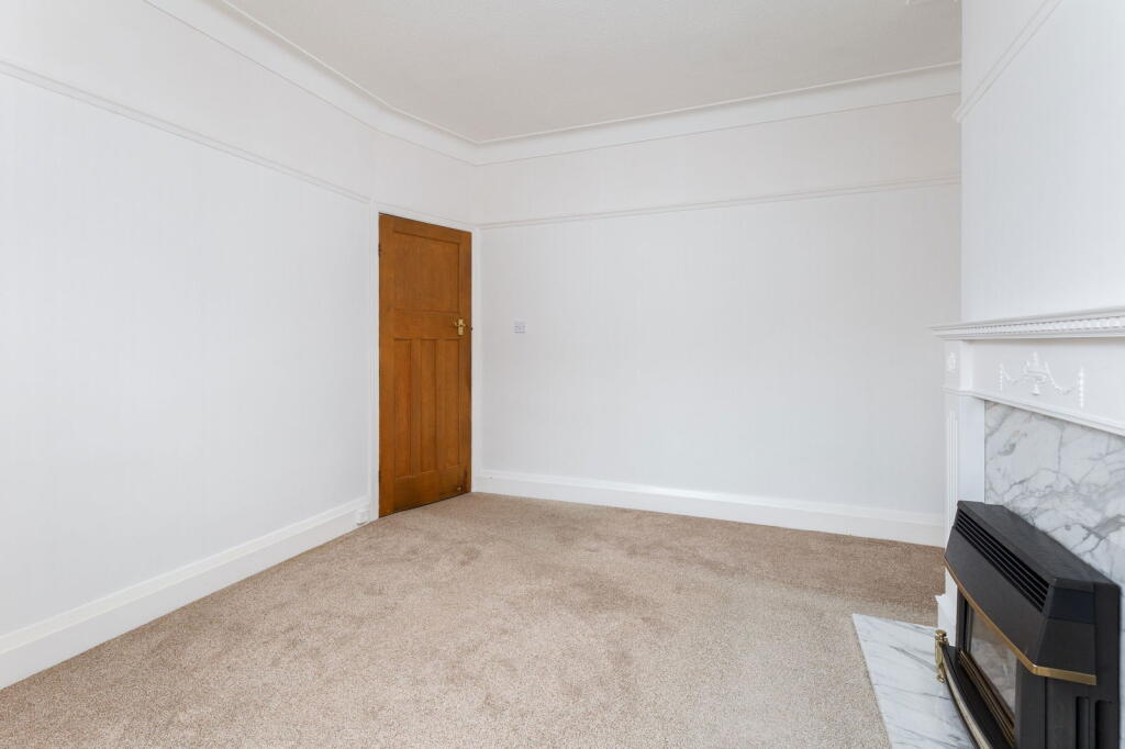 Additional image 6 of Nab Wood Crescent, Shipley, BD18 4HY