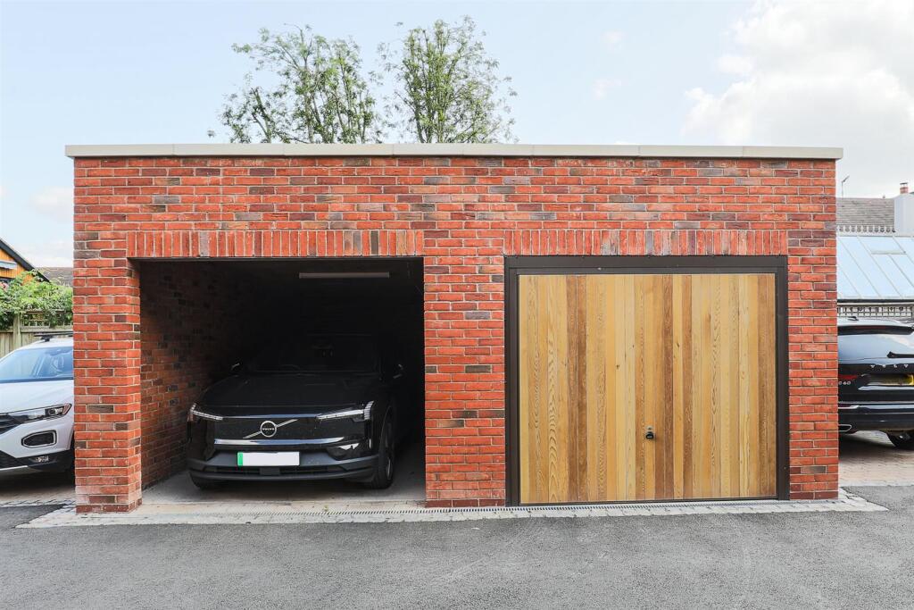 Additional image 38 of The Penthouse, Forge Place, Henley-in-Arden