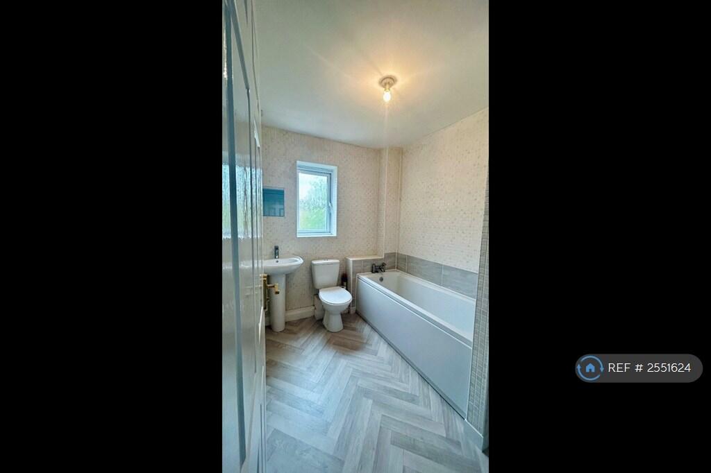 Additional image 7 of Peel Drive, Wilnecote, Tamworth, B77