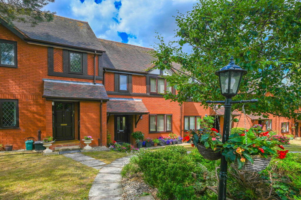 Additional image 2 of Yew Tree Gardens, Henley-In-Arden, B95 5HP