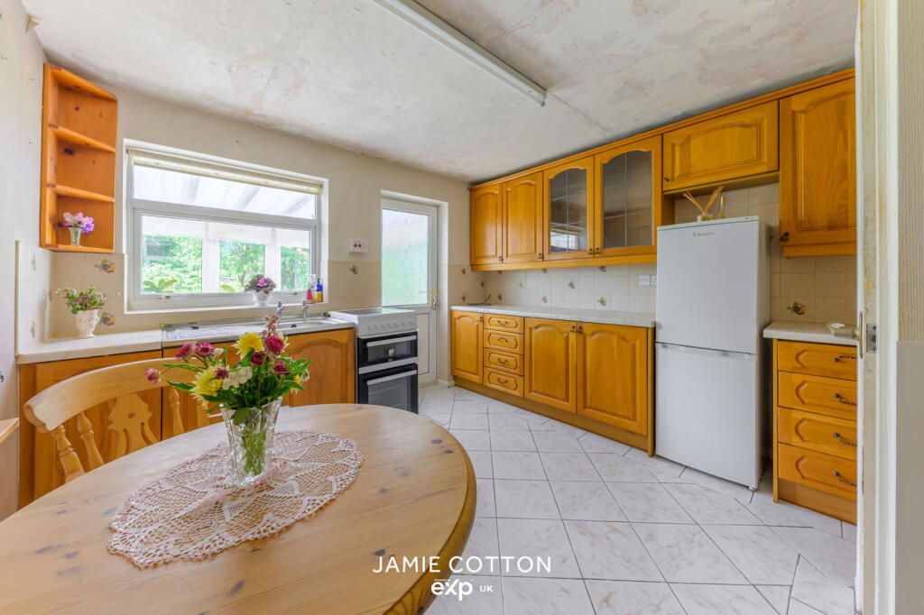 Additional image 6 of Stourbridge Road, Bromsgrove, B61 0AL