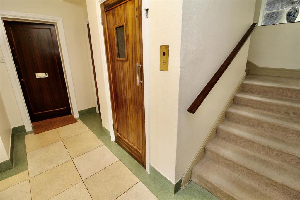 Additional image 18 of Viceroy Close, Edgbaston, Birmingham