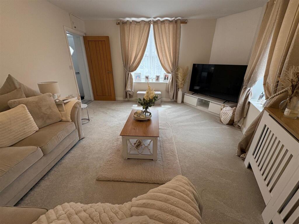 Additional image 5 of Ford Hill, Queensbury