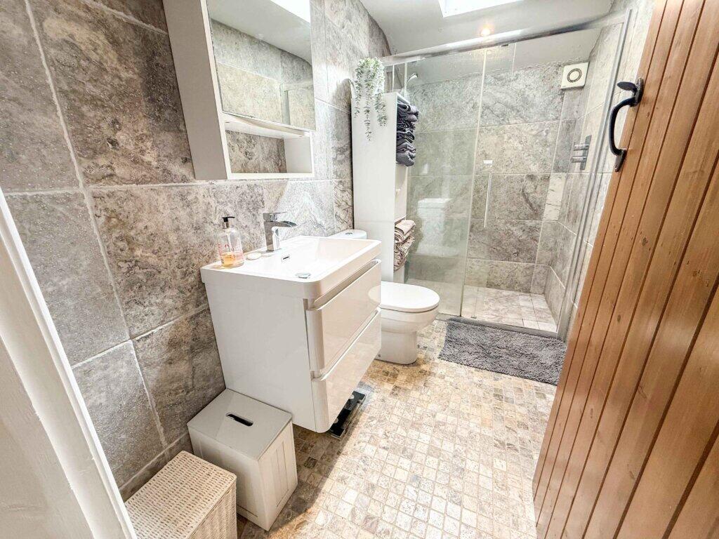 Additional image 24 of Barnside, St Georges Terrace, Cowpe Road, Rossendale