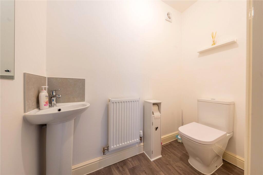 Additional image 6 of Hutchinson Close, Tamworth, Staffordshire, B79