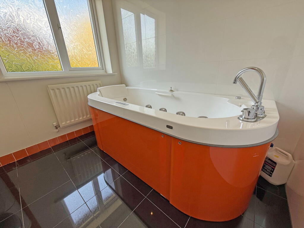 Additional image 31 of Brockhurst Lane, Dickens Heath, Solihull, B90 1RG