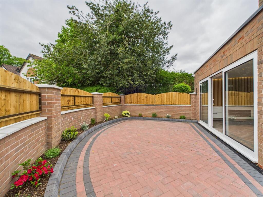 Additional image 29 of 10 Oakland Close, Solihull B91 2QB