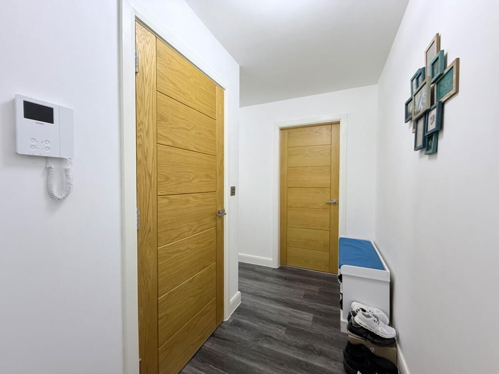 Additional image 4 of Oakview, Richard Lewis Way, Shirley, West Midlands, B90 3FX