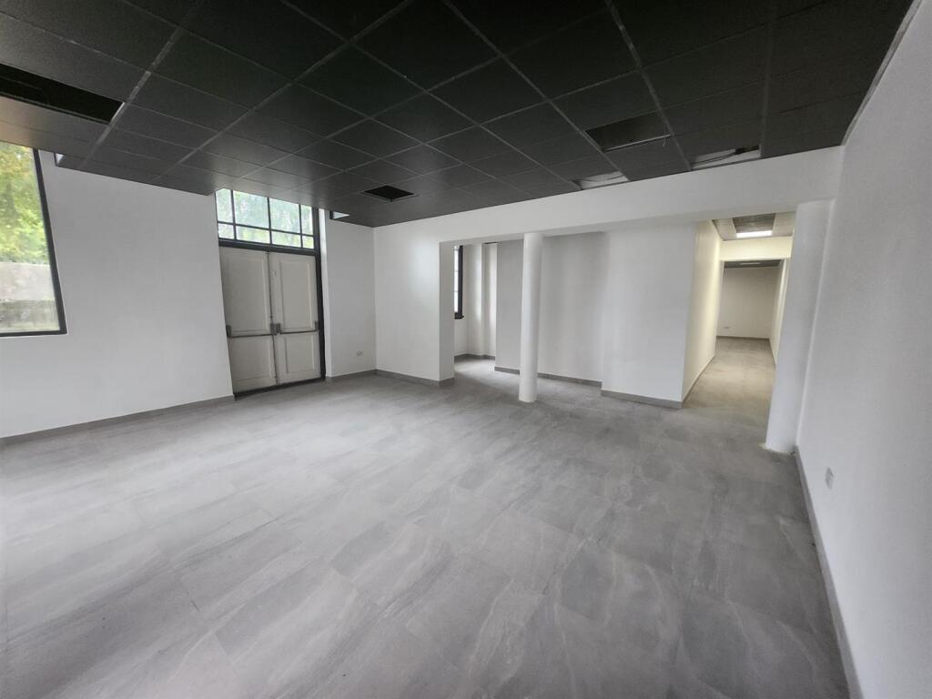 Additional image 2 of 325 High Street, West Bromwich