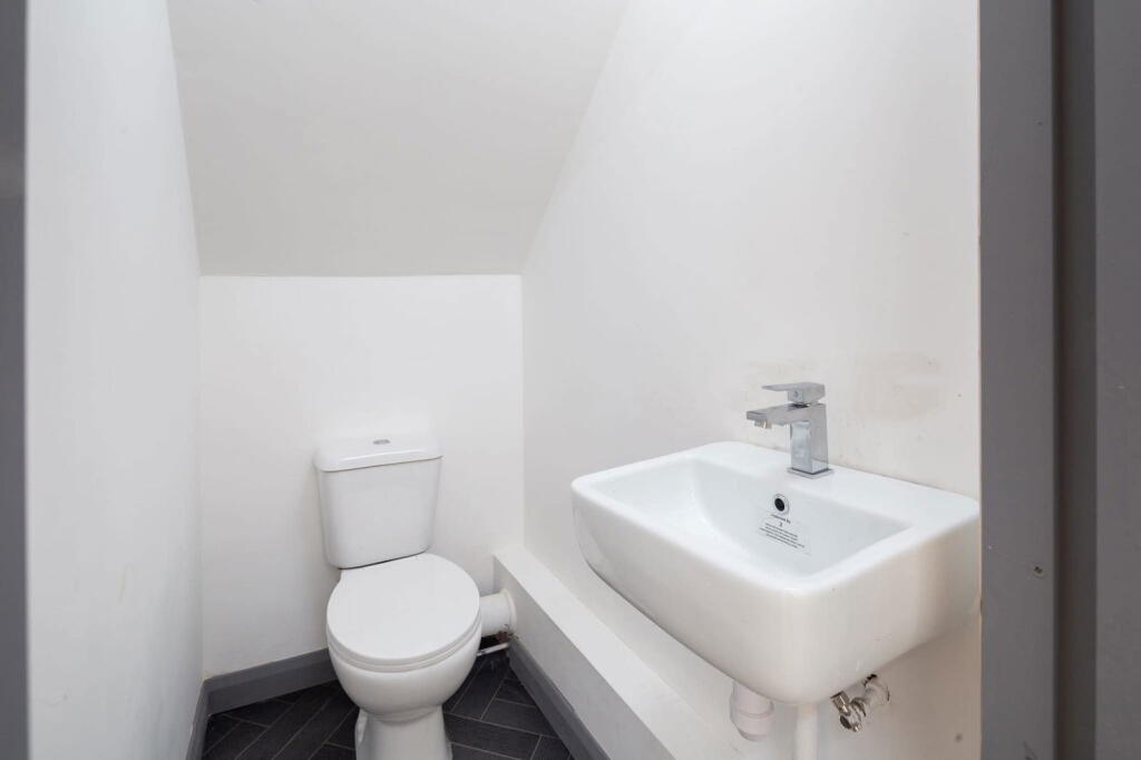 Additional image 16 of Bacup Road, Waterfoot, BB4 - Mixed Use Property Yeilding Over 11%