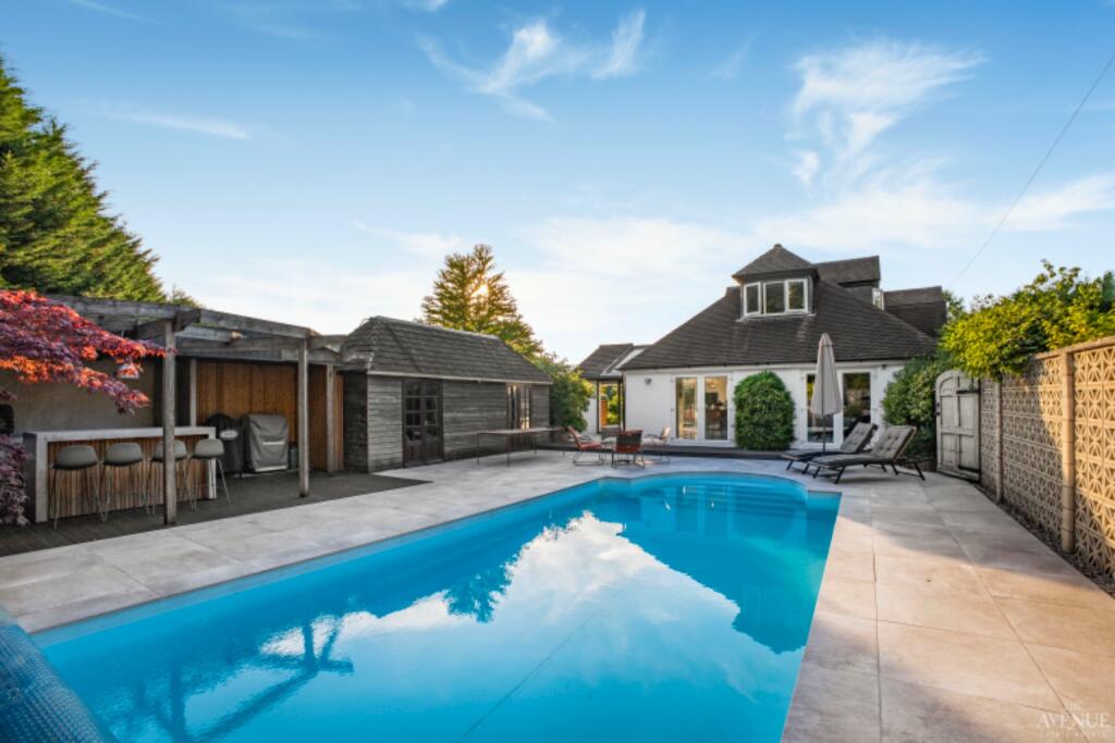 Additional image 12 of Solihull, B94