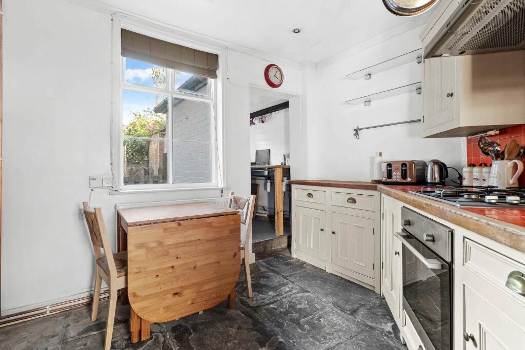 Additional image 3 of Henley Street, Alcester, B49