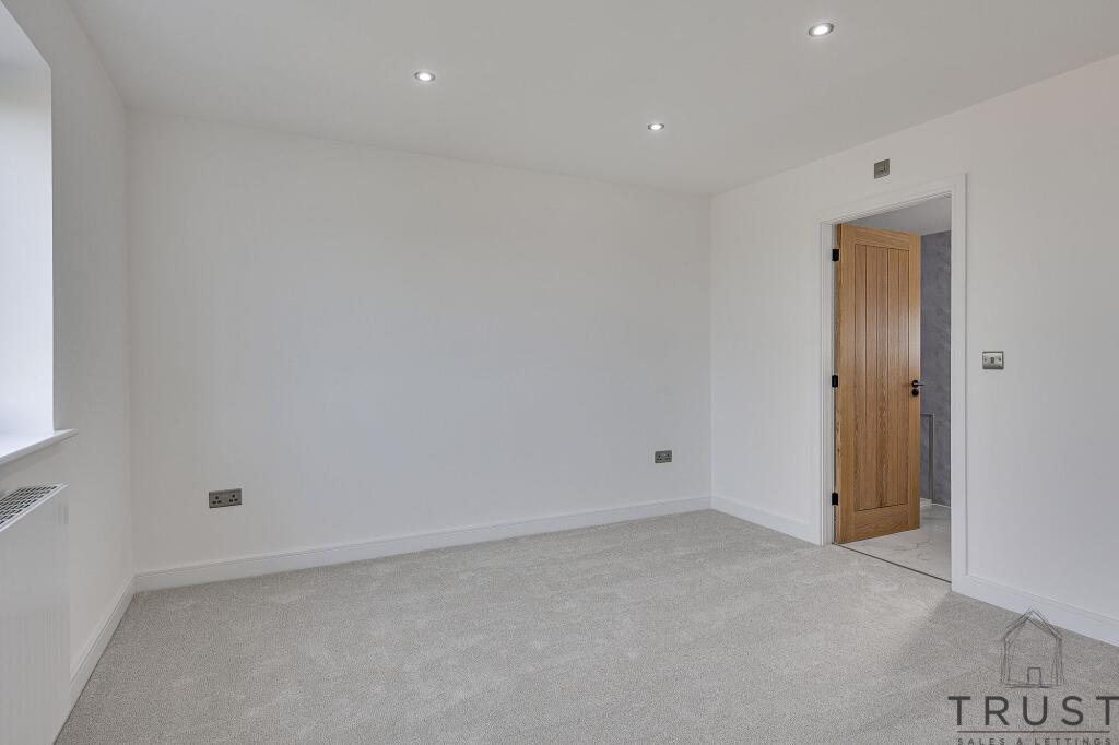 Additional image 30 of Wakefield Road, Drighlington, BD11