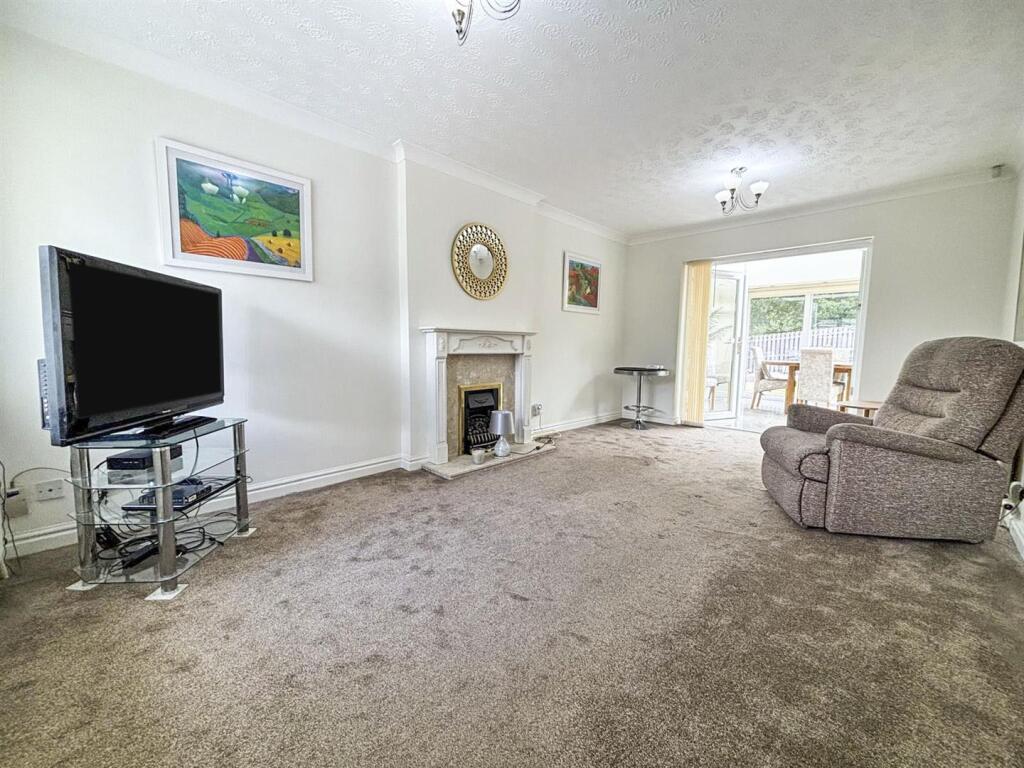 Additional image 12 of Northlea Avenue, Bradford, BD10 8LJ