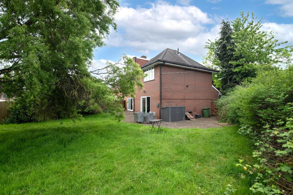 Additional image 15 of Farm Close, Solihull