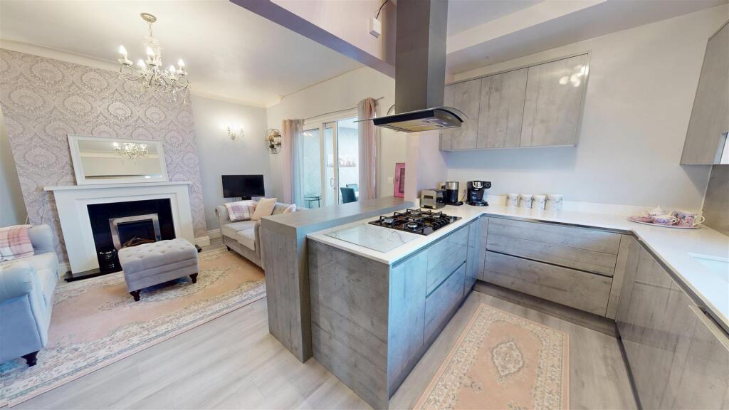 Additional image 2 of Aireville Grange, Shipley, Bradford