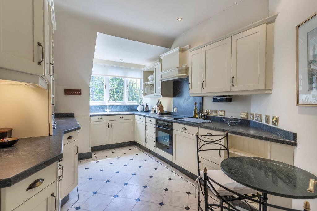 Additional image 7 of Wood End Drive, Barnt Green, B45
