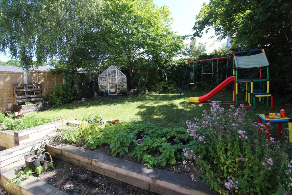 Additional image 18 of Hallowes Park Road, Cullingworth, Bradford, BD13