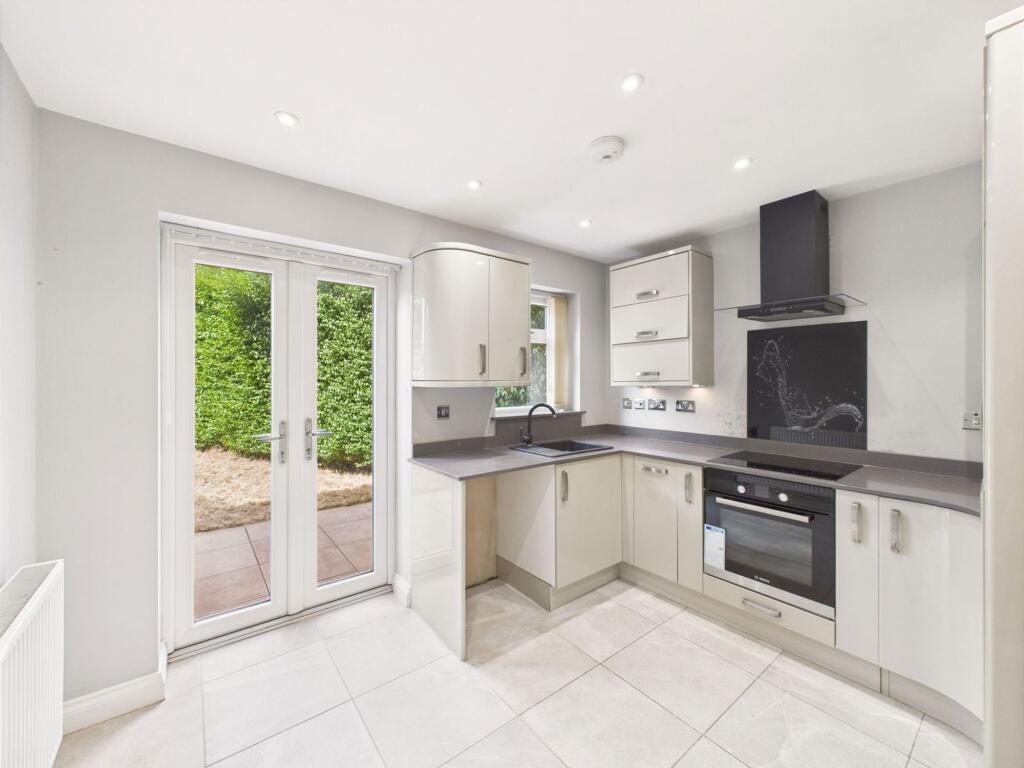 Additional image 3 of Stratford Road, Bromsgrove, B60