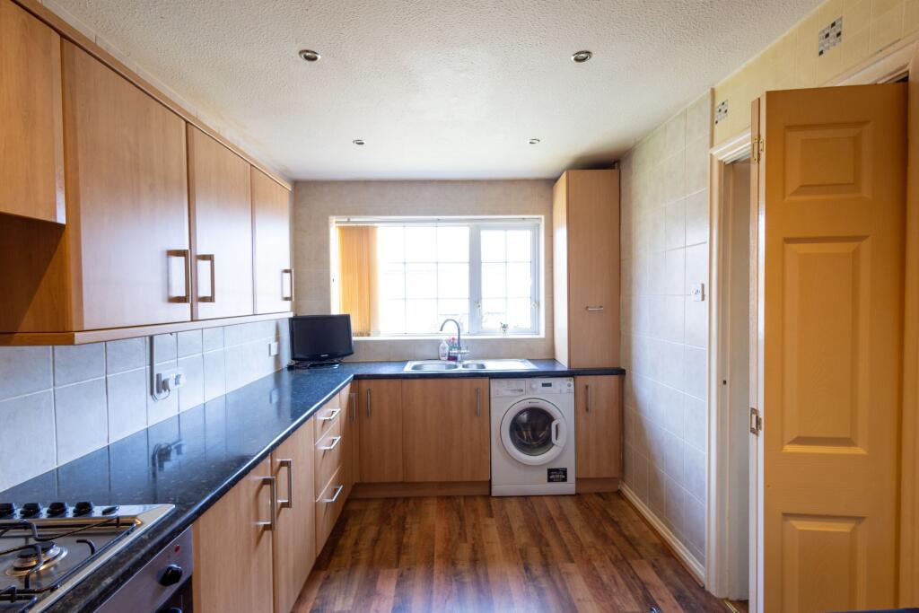 Additional image 24 of Elm Court, Birkenshaw, Bradford