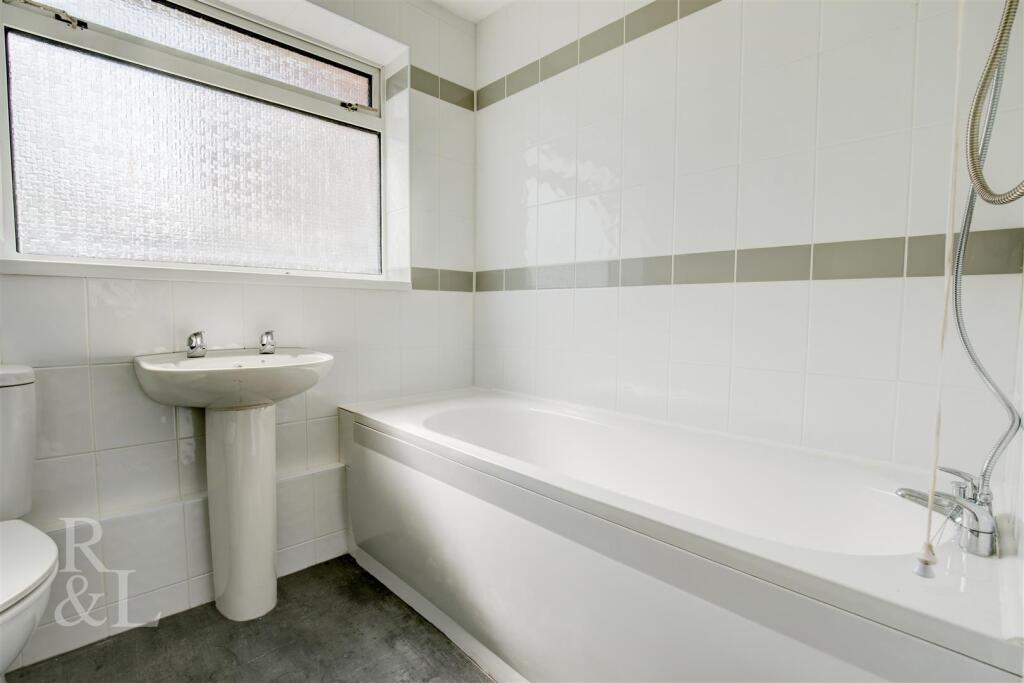 Additional image 15 of Lansdowne Crescent, Two Gates, Tamworth