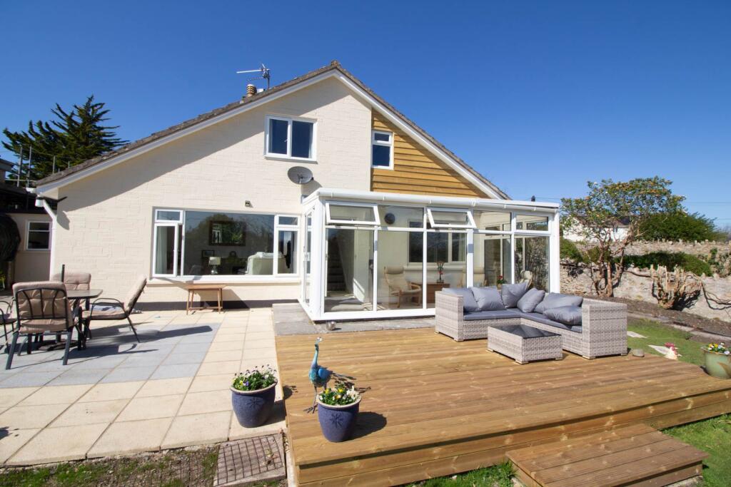 Additional image 11 of Great Elm