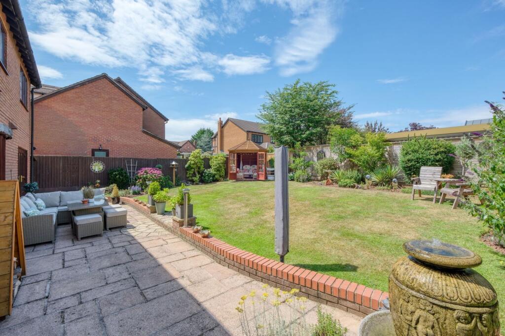 Additional image 16 of Hawthorn Drive, Hollywood, B47