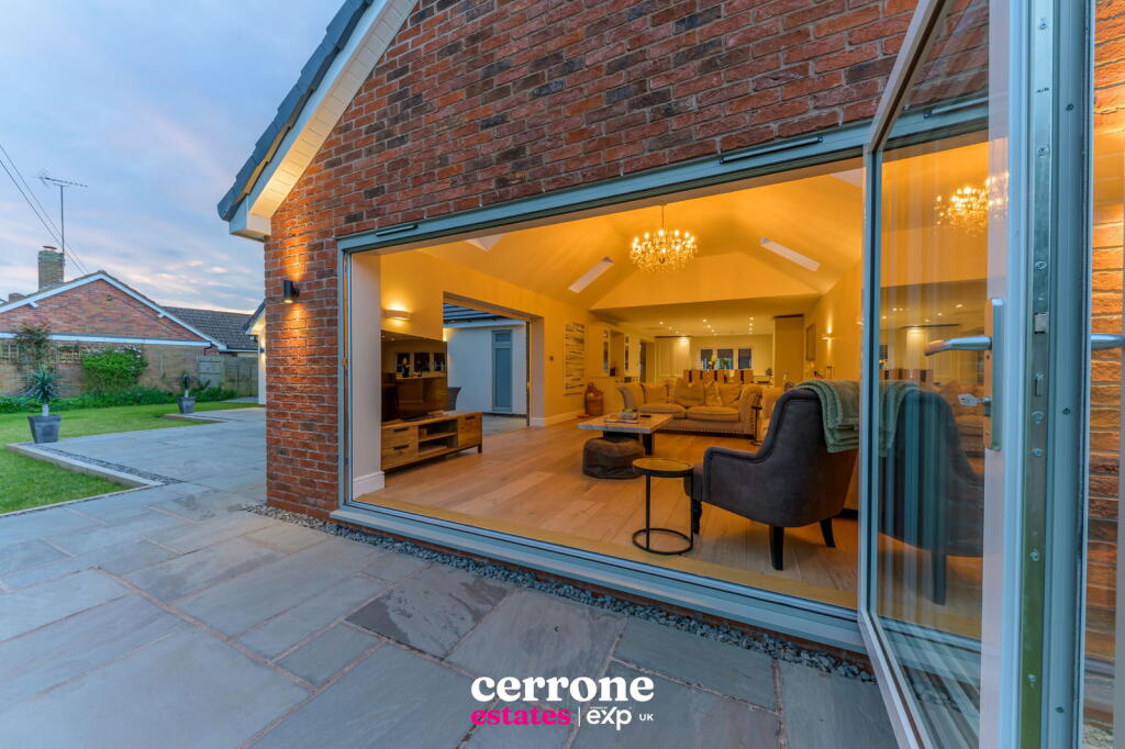 Additional image 30 of Holt Gardens, Studley, Warwickshire, B80 7NU