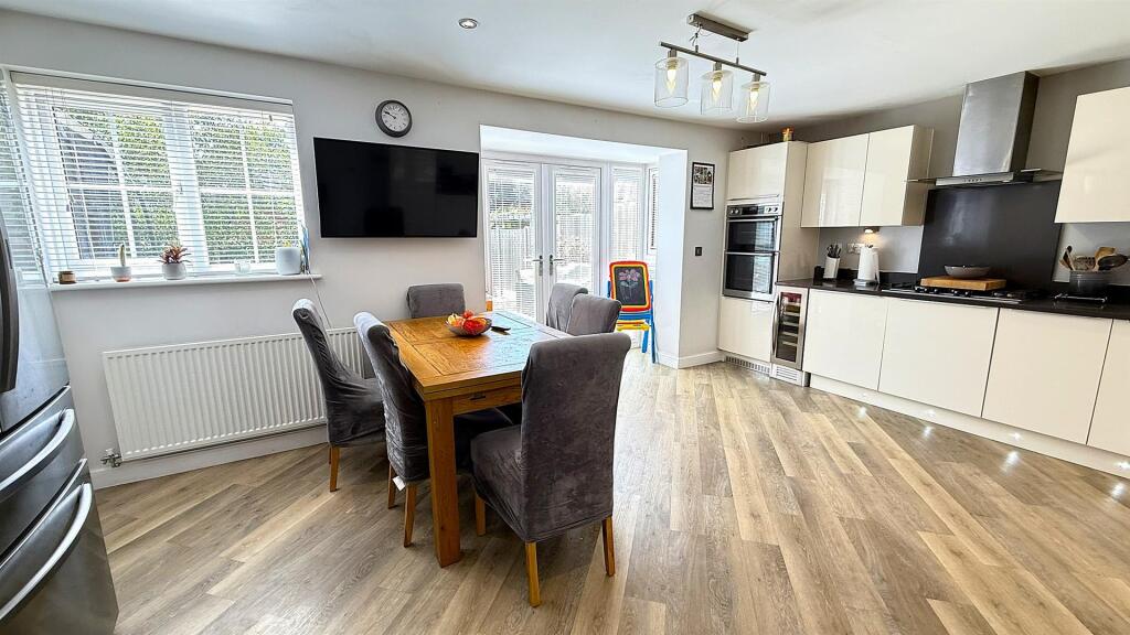 Additional image 6 of Rectory Gardens, Alvechurch, Birmingham