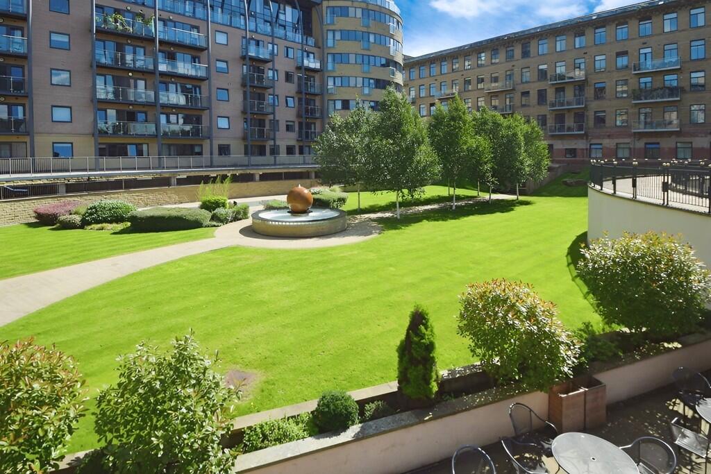 Additional image 8 of Salts Mill Road, Shipley