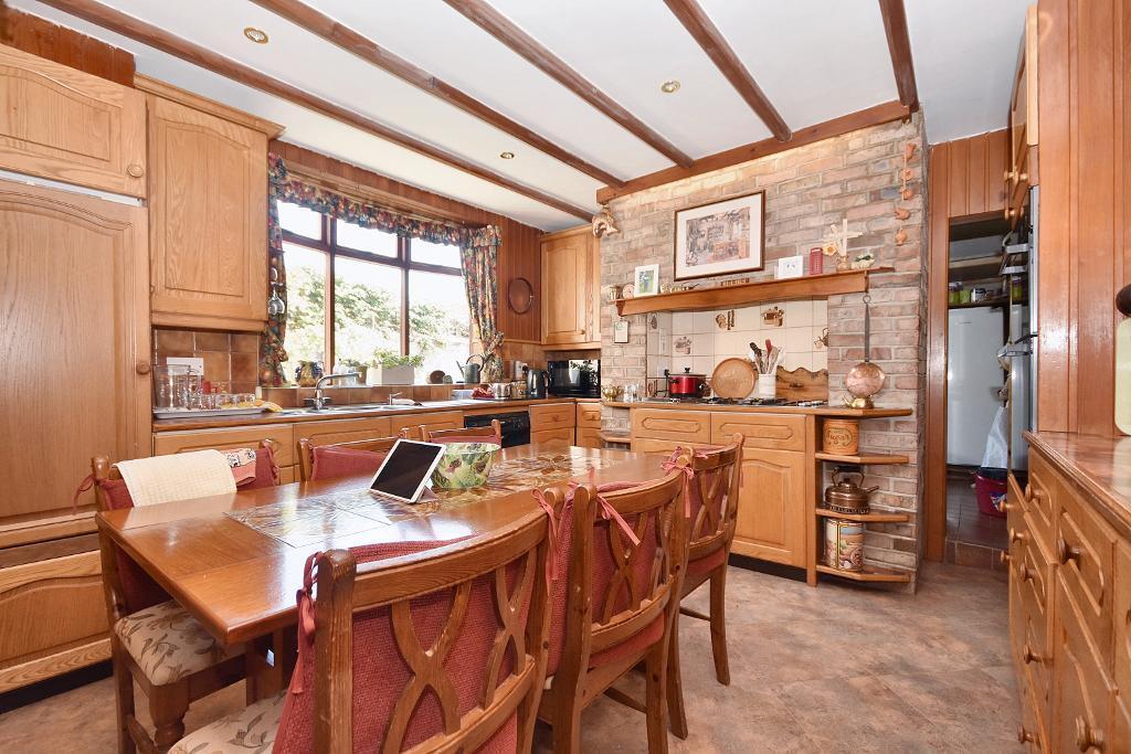 Additional image 10 of Park Avenue, Clitheroe, Lancashire, BB7 2HW