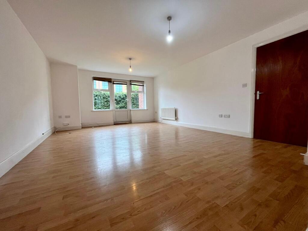 Additional image 3 of Old Hall Gardens, Shirley, Solihull, West Midlands, B90