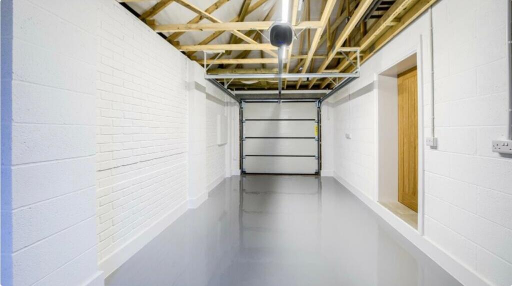 Additional image 6 of Lyttleton Gate, Studley, Warwickshire, B80