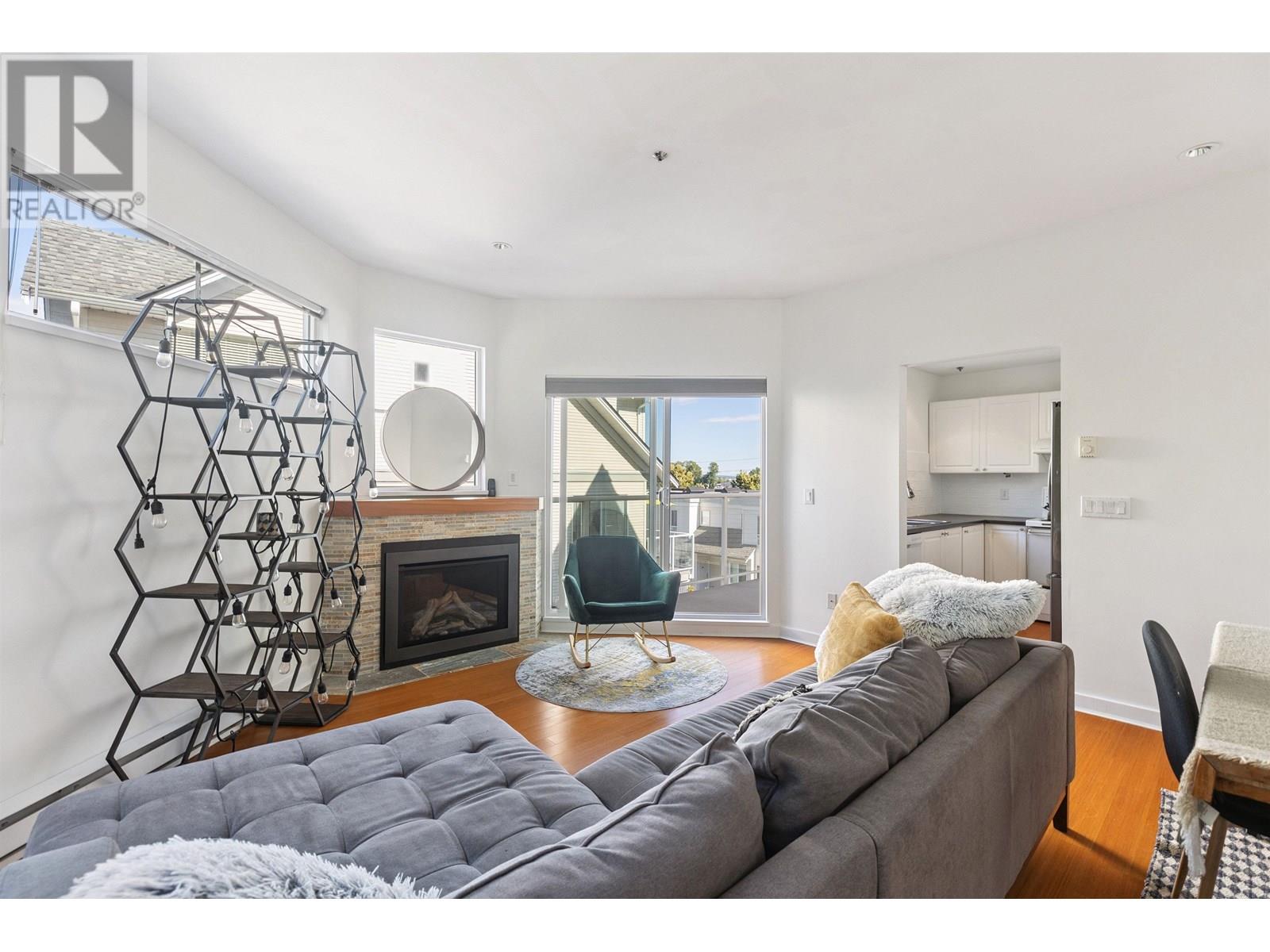 22 2713 E KENT AVENUE NORTH|Vancouver, British Columbia V5S3T9